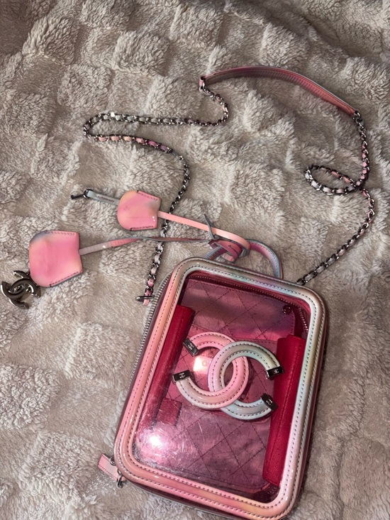 CHANEL Handbags - CHANEL Pink Ombre Clear CC Crossbody Bag with Silver Chain